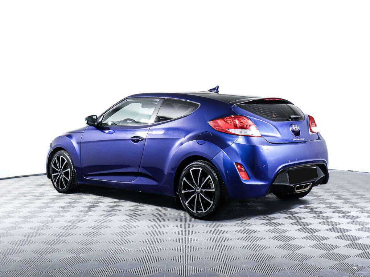 Hyundai Veloster с пробегом — 2015 год. Фото: #6