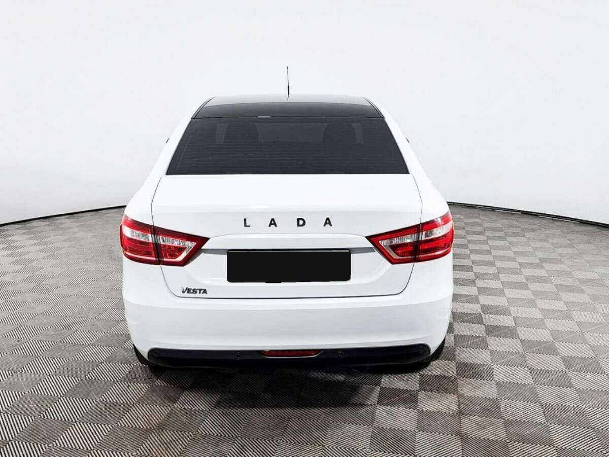 Lada (ВАЗ) Vesta с пробегом — 2021 год. Фото: #4