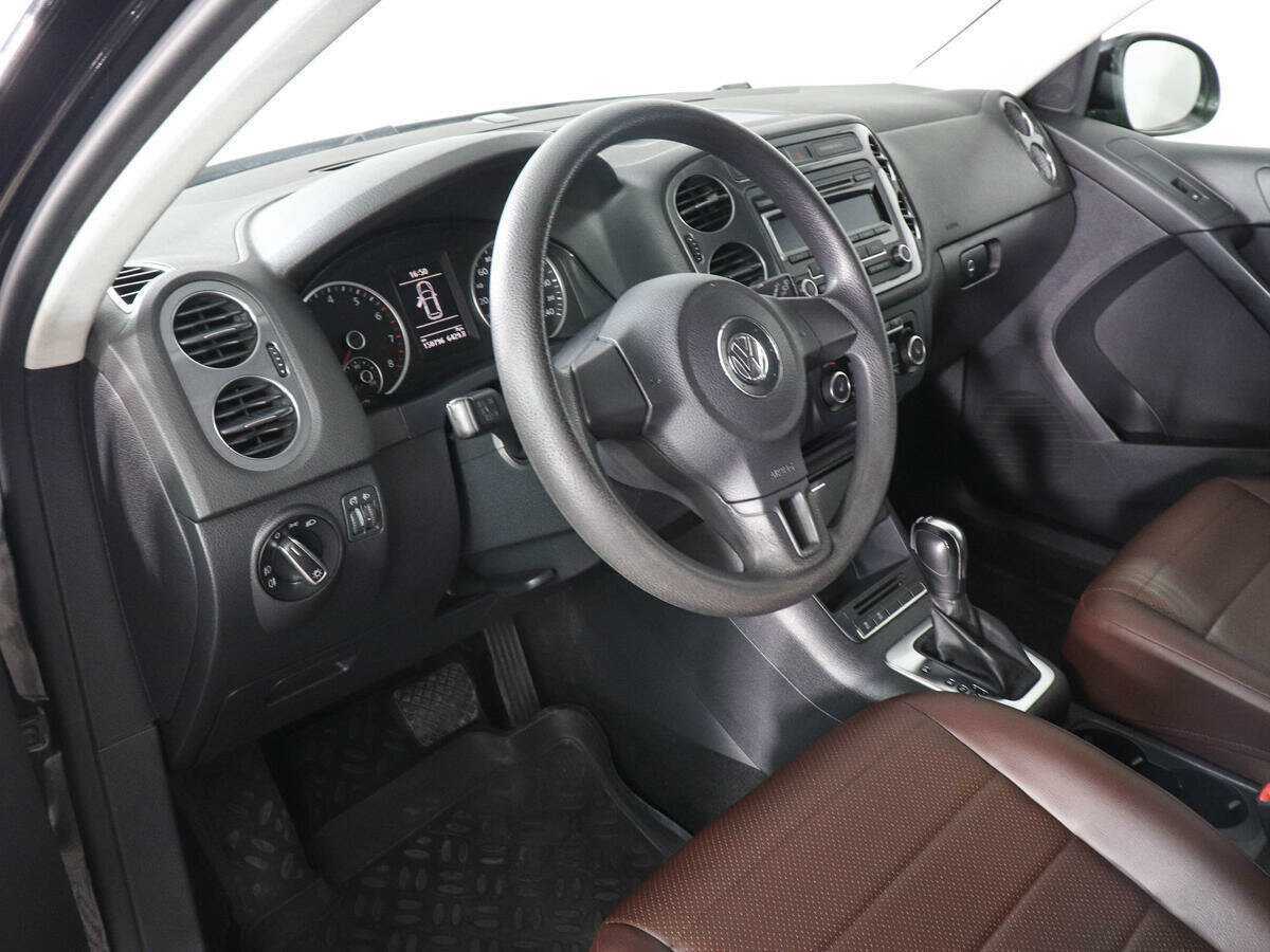 Volkswagen Tiguan с пробегом — 2013 год. Фото: #8