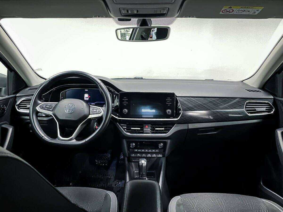 Volkswagen Polo с пробегом — 2020 год. Фото: #8