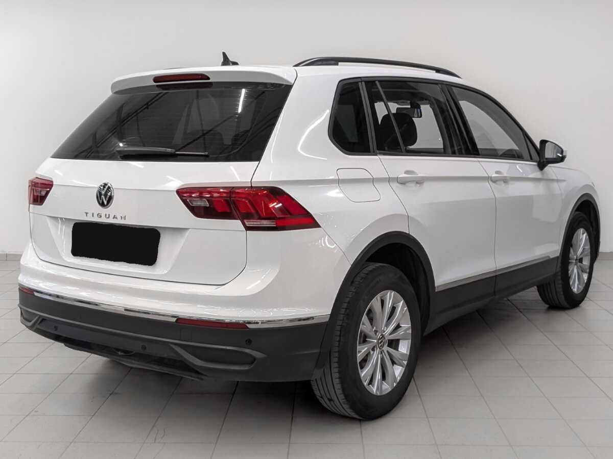 Volkswagen Tiguan с пробегом — 2021 год. Фото: #4