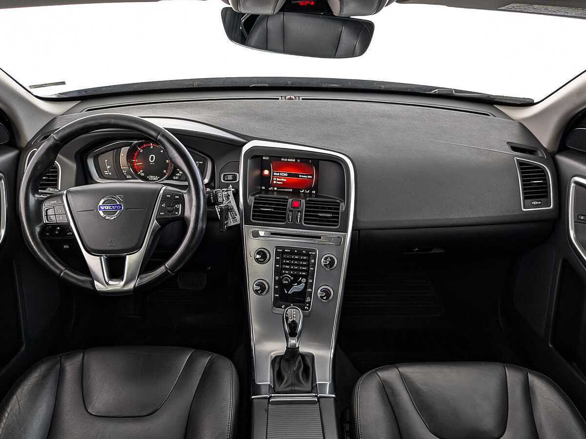 Volvo XC60 с пробегом — 2017 год. Фото: #13