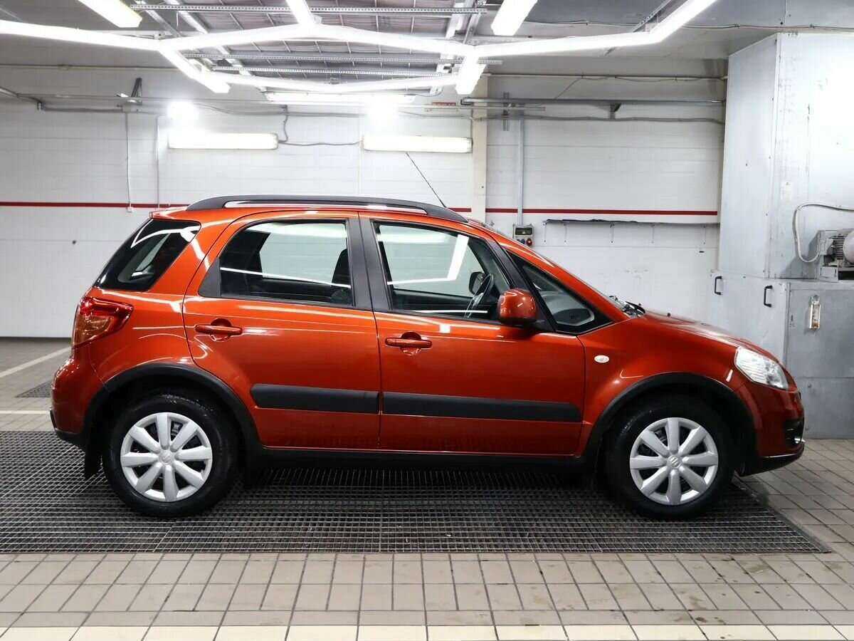 Suzuki SX4 с пробегом — 2013 год. Фото: #5