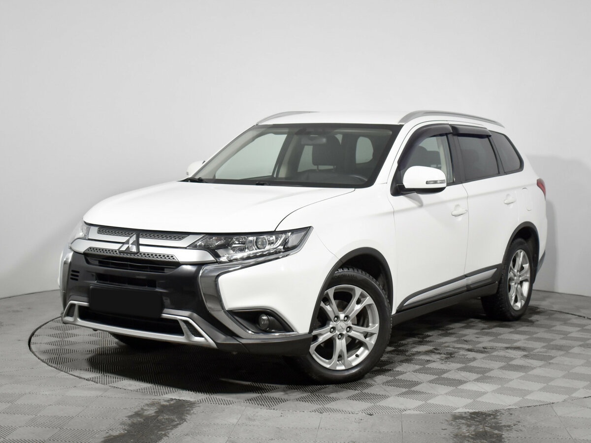 Mitsubishi Outlander с пробегом — 2020 год. Фото: #0