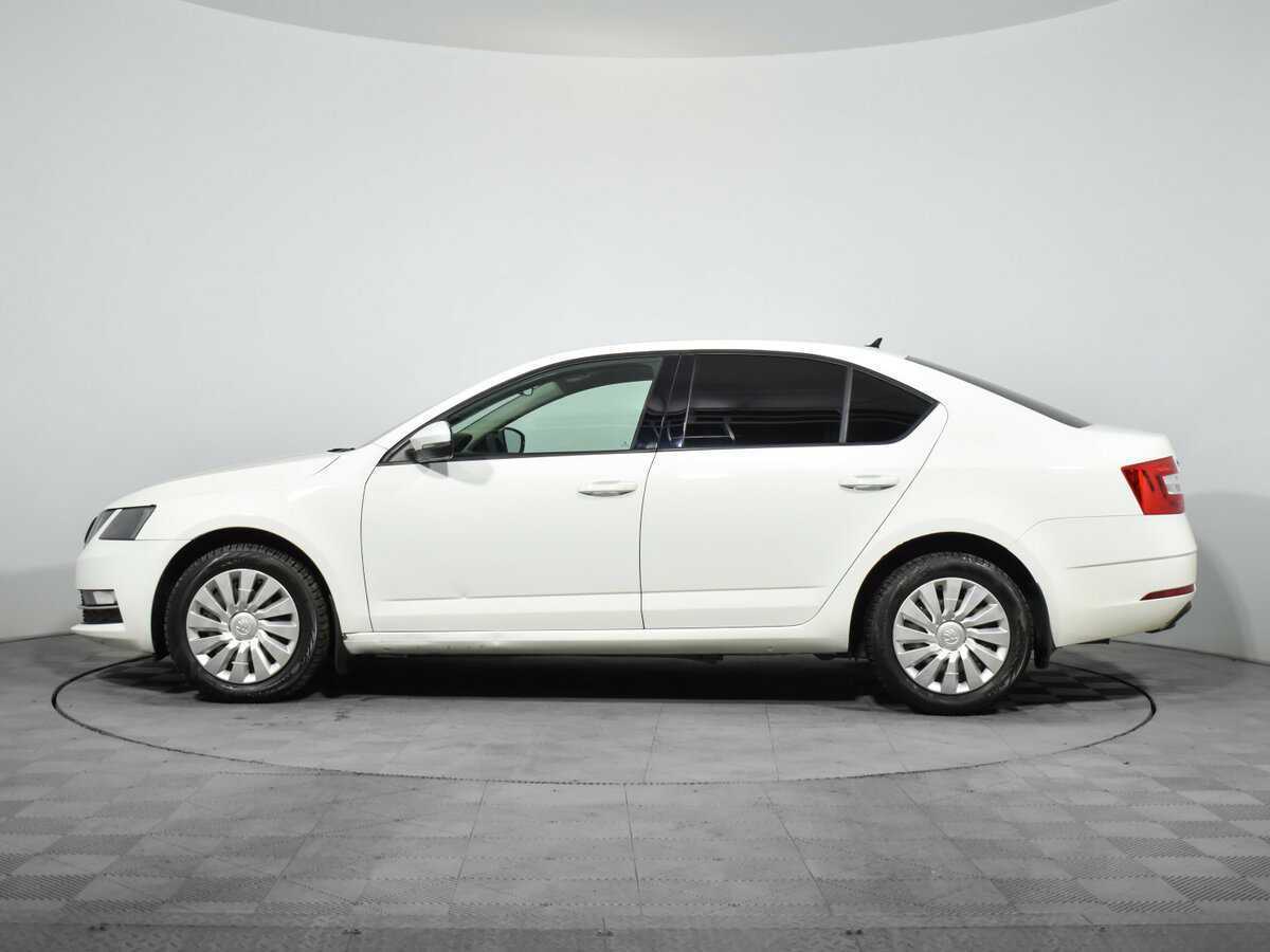 Skoda Octavia с пробегом — 2018 год. Фото: #6