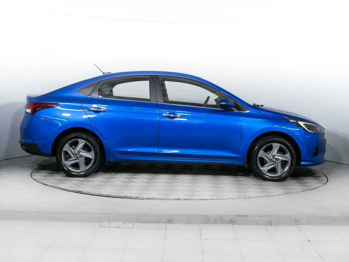 Hyundai Solaris с пробегом — 2021 год. Фото: #3