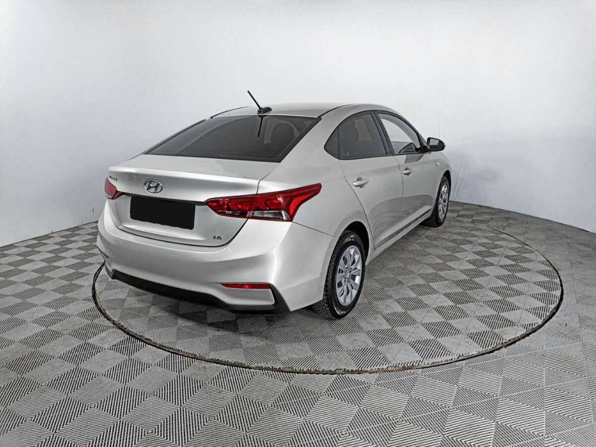 Hyundai Solaris с пробегом — 2019 год. Фото: #4