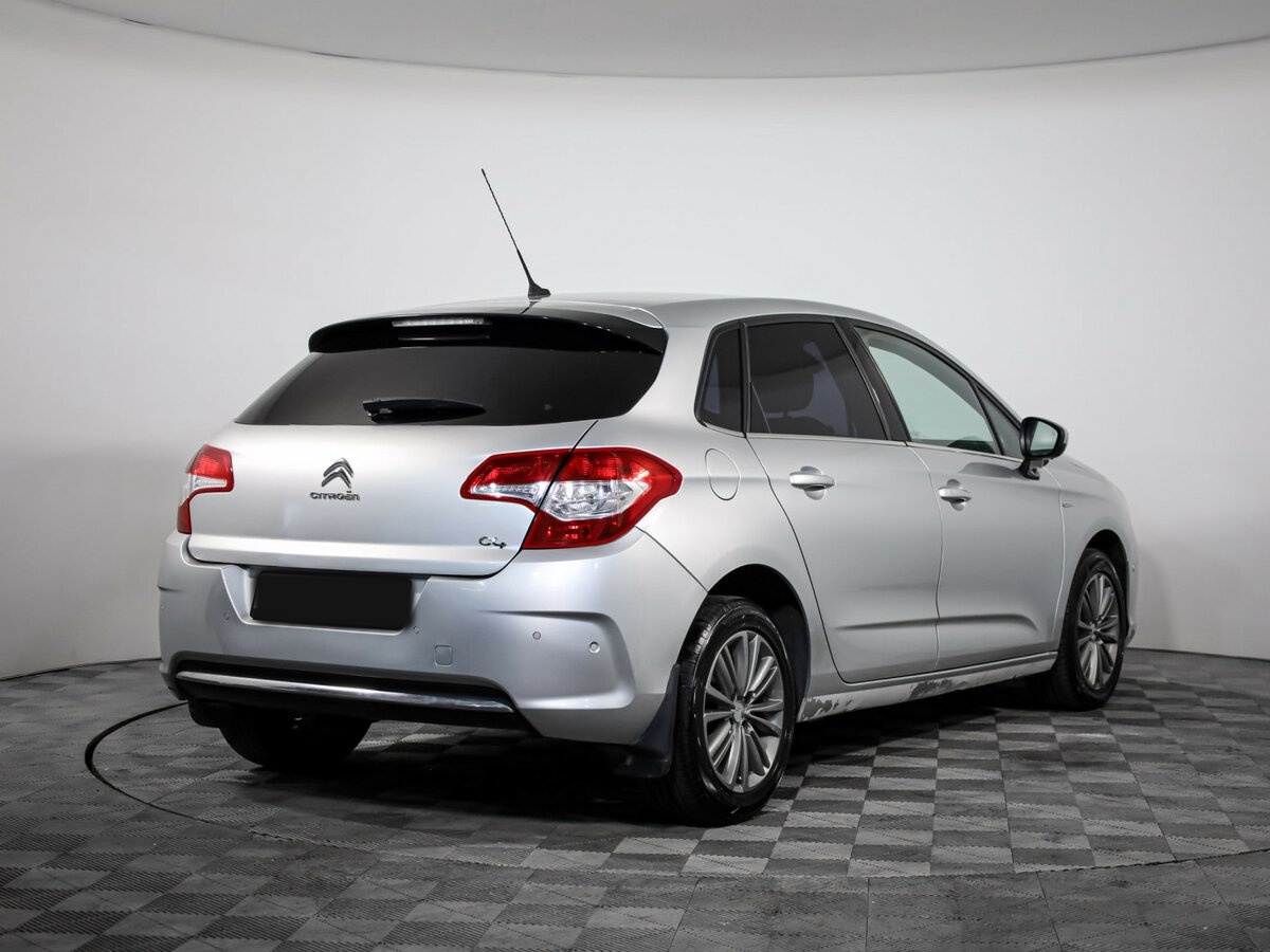 Citroen C4 с пробегом — 2012 год. Фото: #4