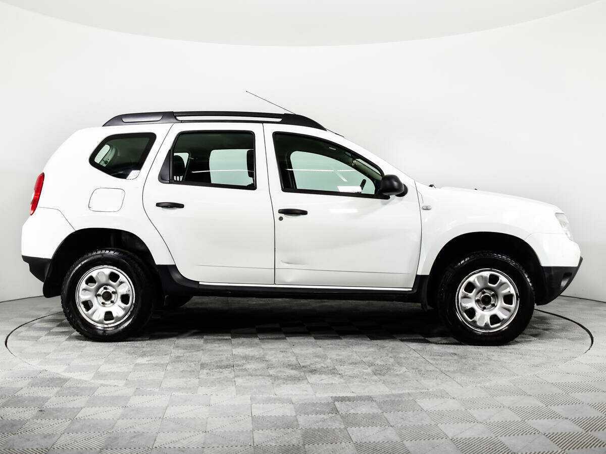 Renault Duster с пробегом — 2014 год. Фото: #3