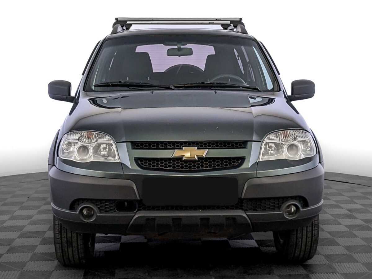 Chevrolet Niva с пробегом — 2017 год. Фото: #1