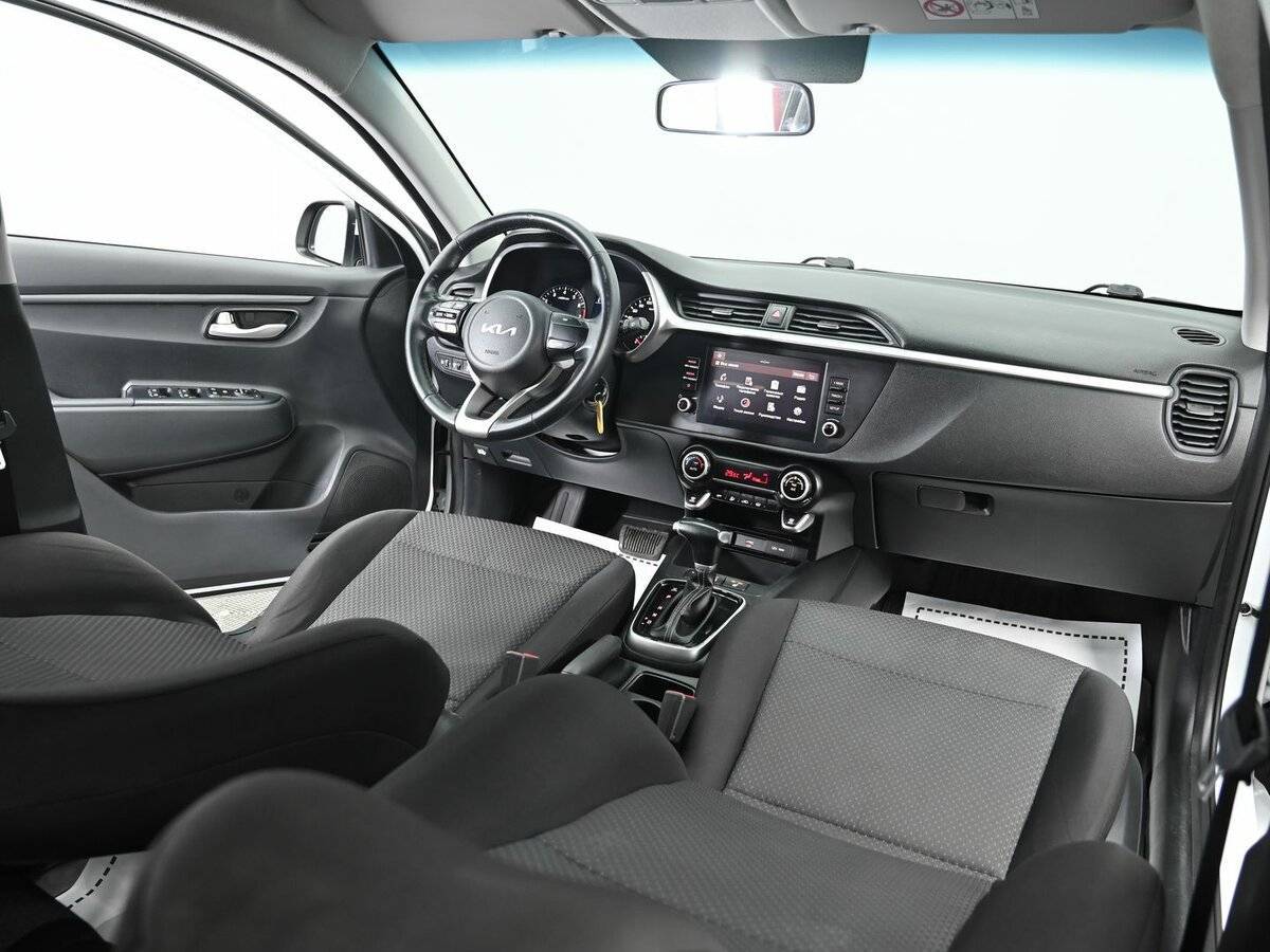 Kia Rio с пробегом — 2022 год. Фото: #13