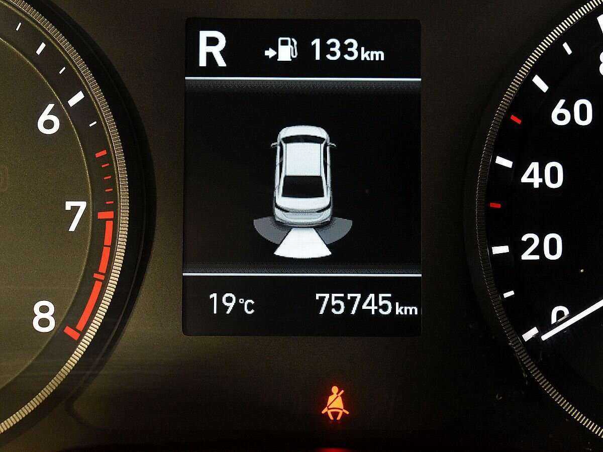 Hyundai Solaris с пробегом — 2018 год. Фото: #10