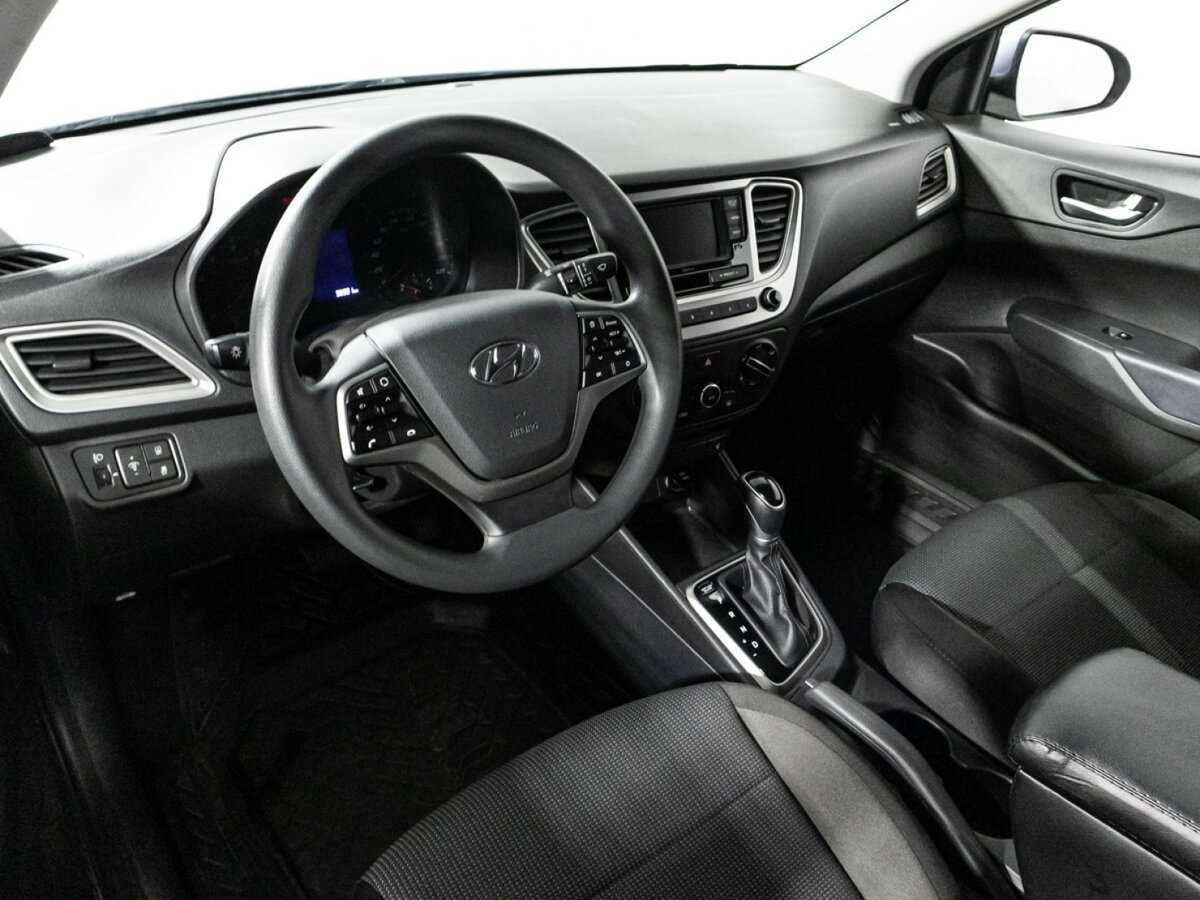 Hyundai Solaris с пробегом — 2020 год. Фото: #10