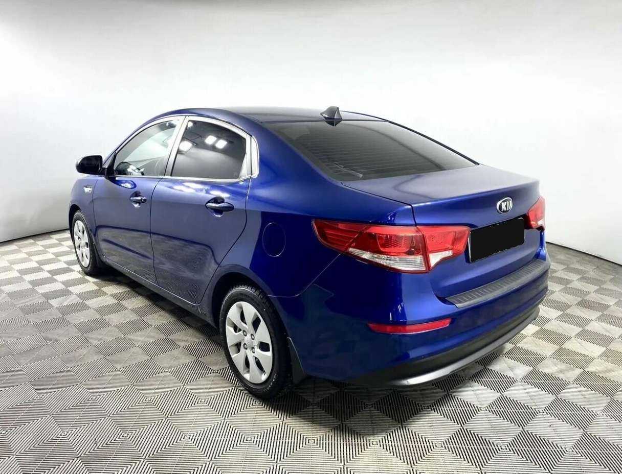 Kia Rio с пробегом — 2015 год. Фото: #6