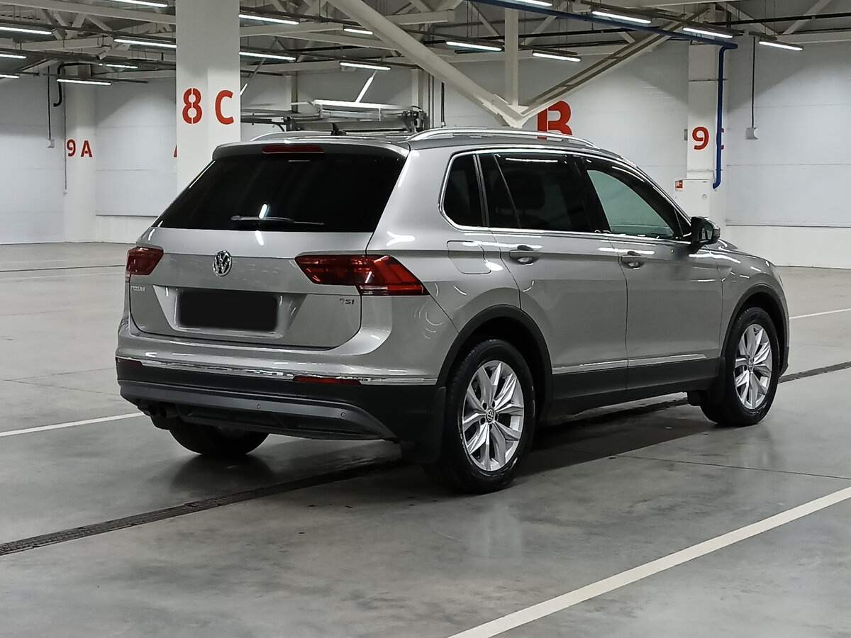 Volkswagen Tiguan с пробегом — 2017 год. Фото: #4