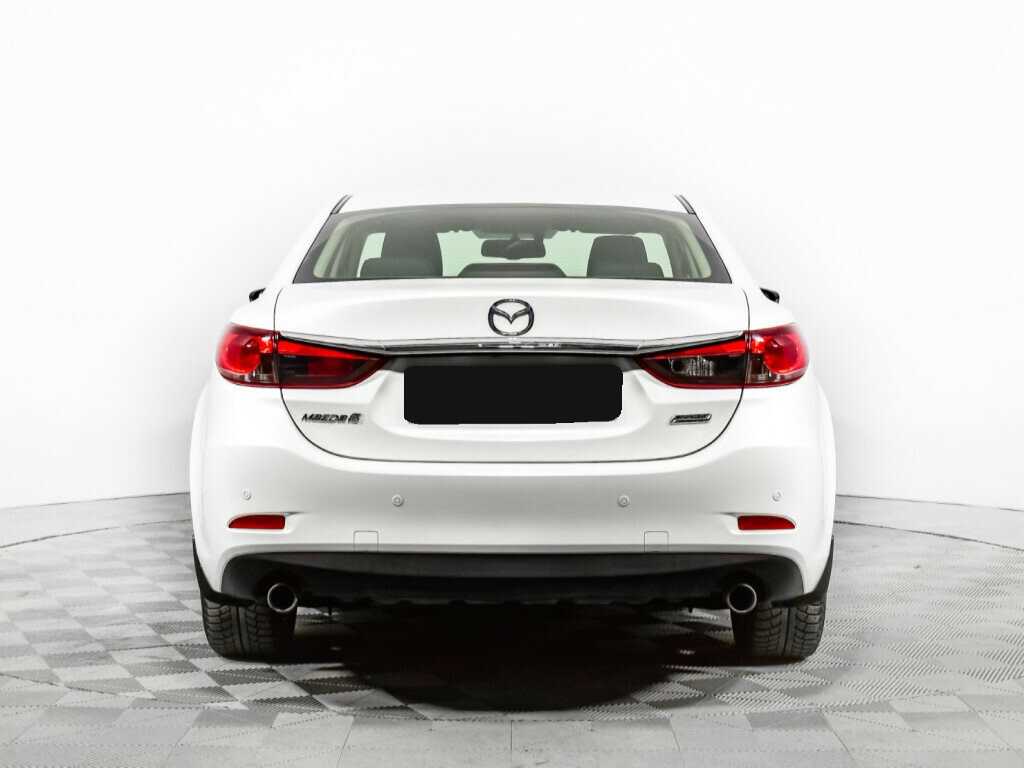 Mazda 6 с пробегом — 2015 год. Фото: #5
