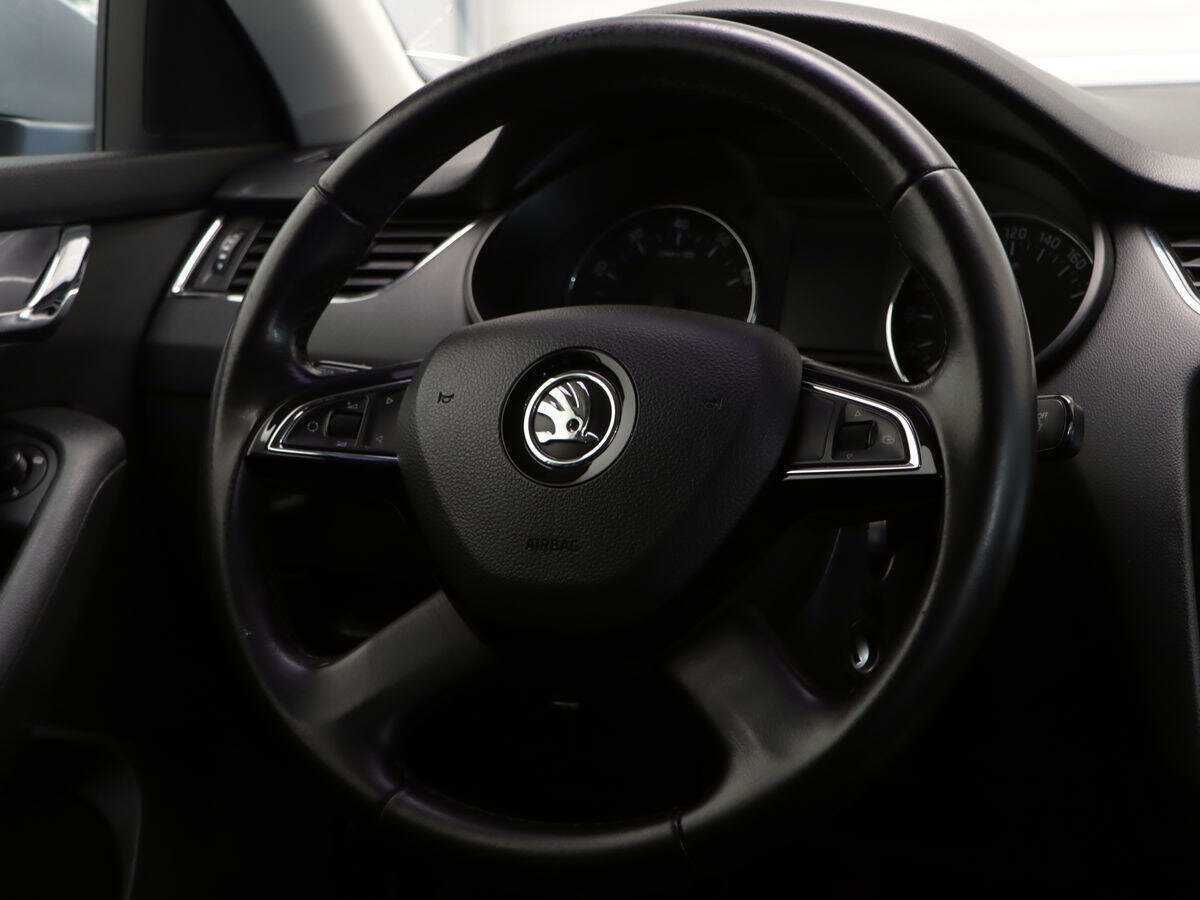 Skoda Octavia с пробегом — 2013 год. Фото: #11