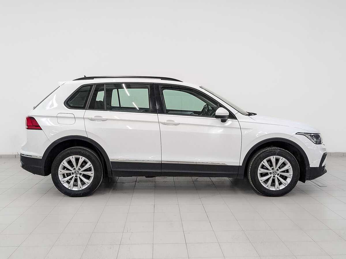 Volkswagen Tiguan с пробегом — 2021 год. Фото: #3
