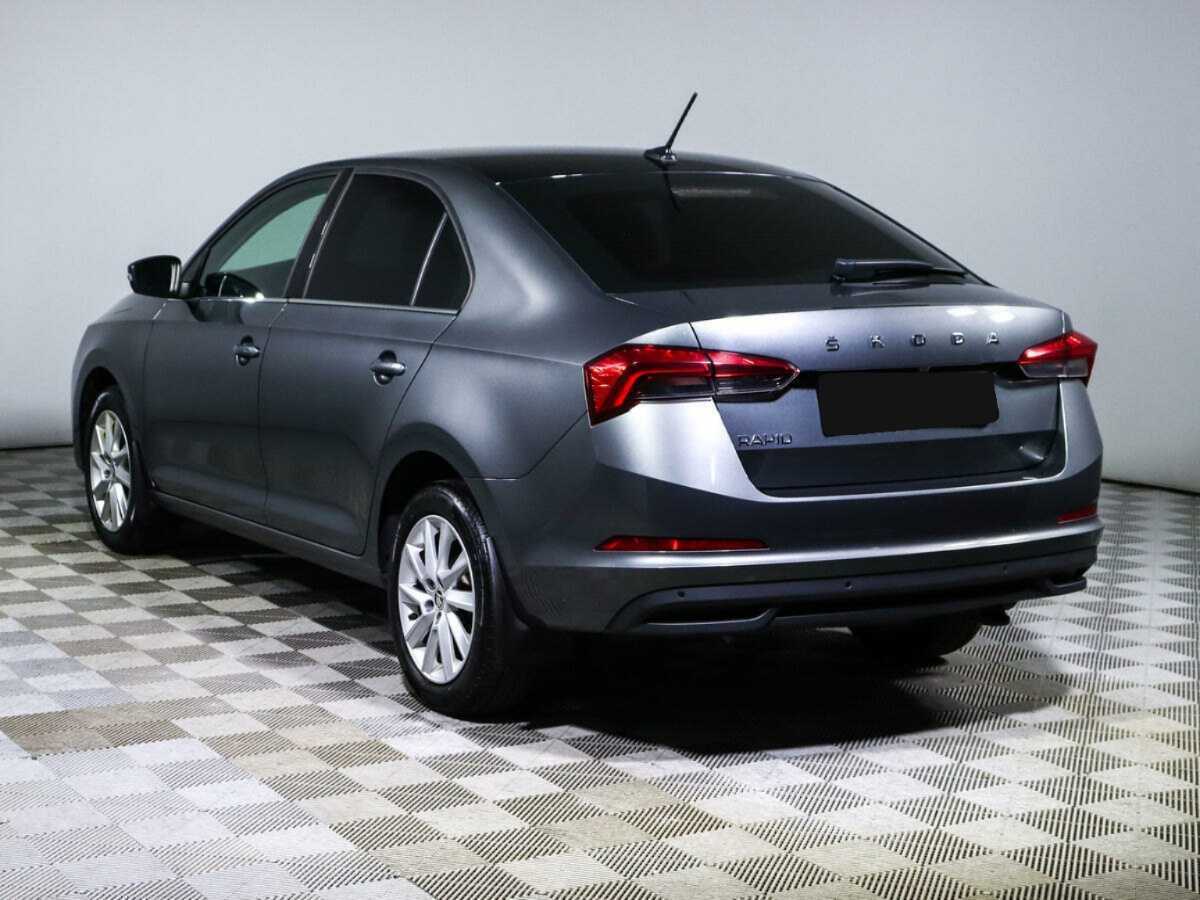 Skoda Rapid с пробегом — 2022 год. Фото: #5
