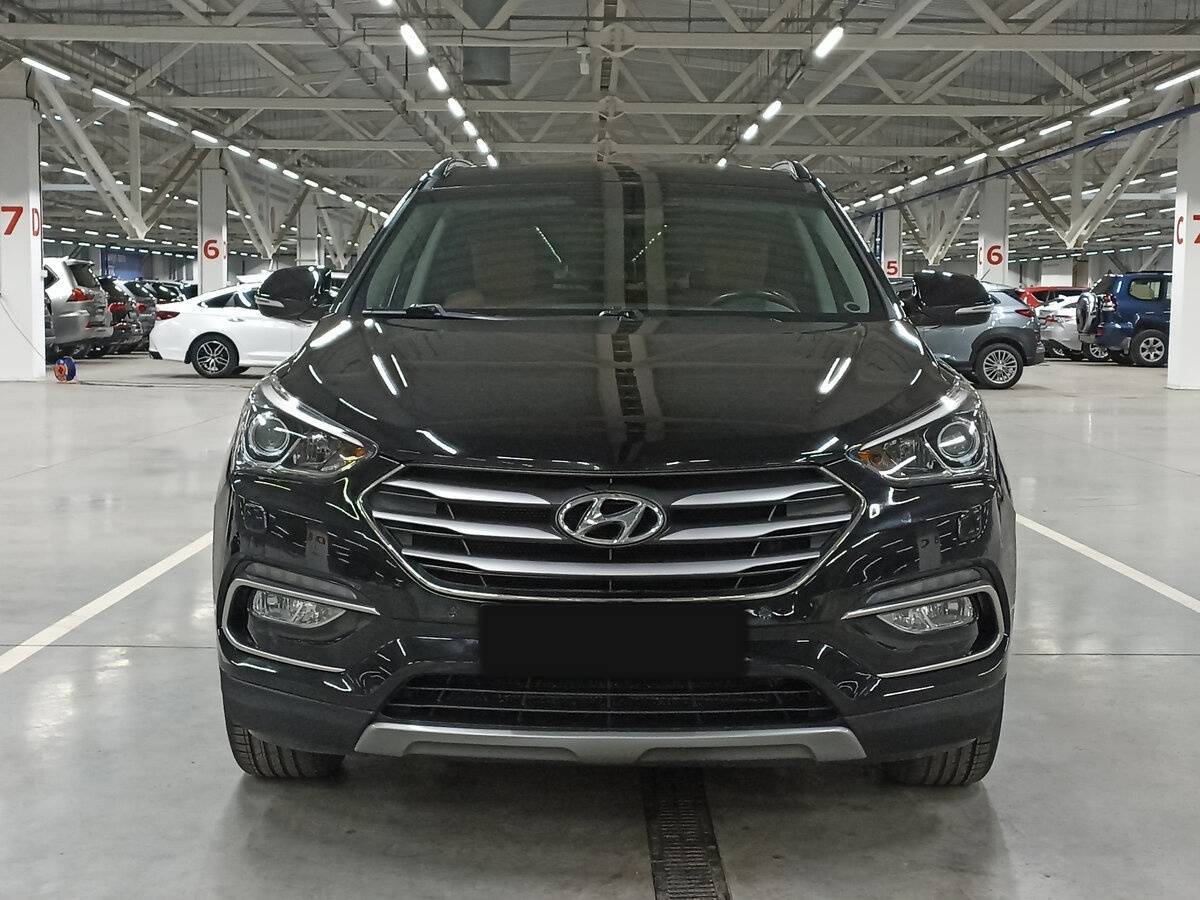 Hyundai Santa Fe с пробегом — 2017 год. Фото: #1