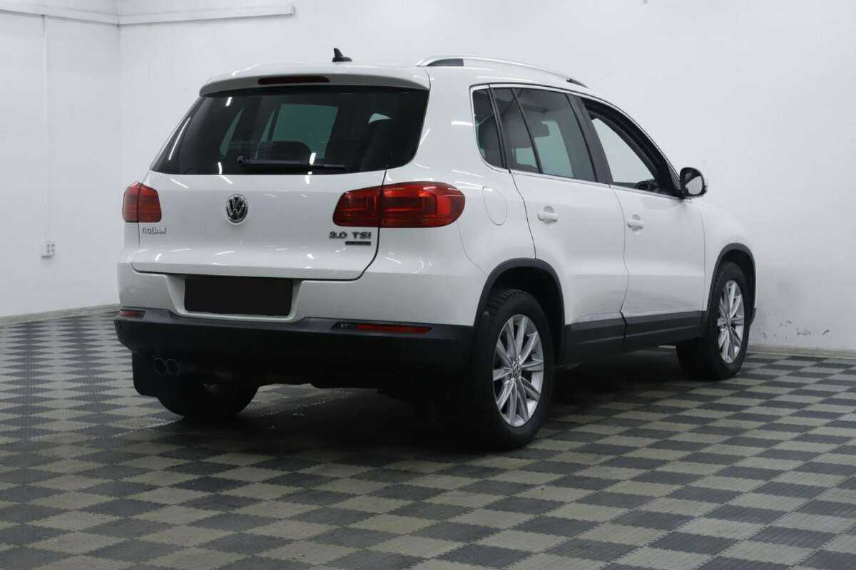 Volkswagen Tiguan с пробегом — 2015 год. Фото: #3