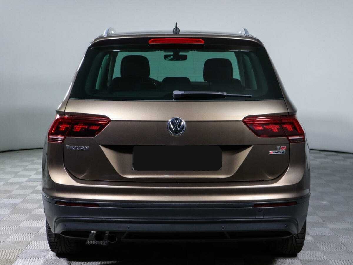 Volkswagen Tiguan с пробегом — 2017 год. Фото: #5
