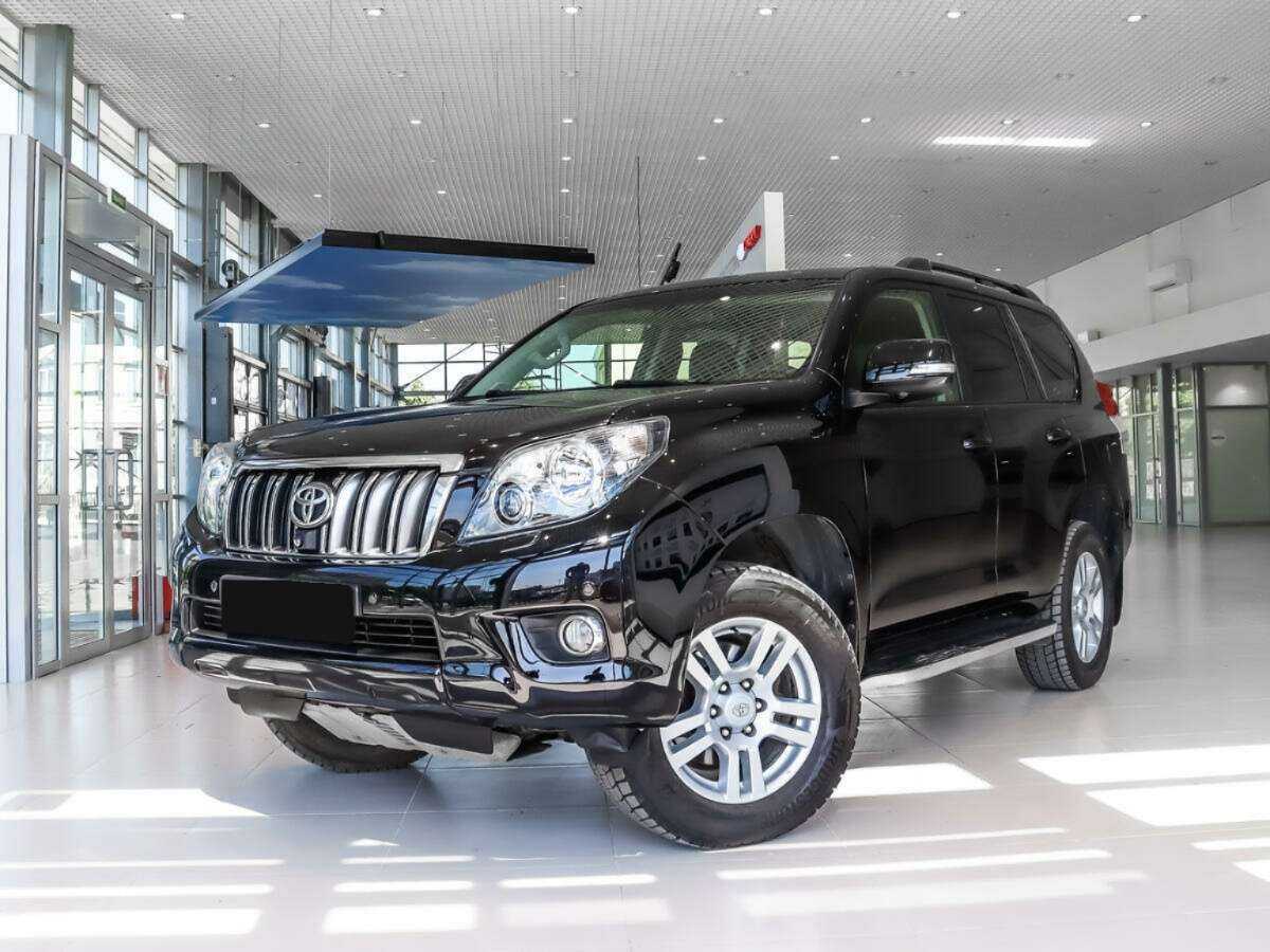 Toyota Land Cruiser Prado с пробегом — 2012 год. Посмотреть фото