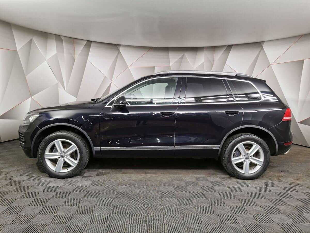 Volkswagen Touareg с пробегом — 2012 год. Фото: #4