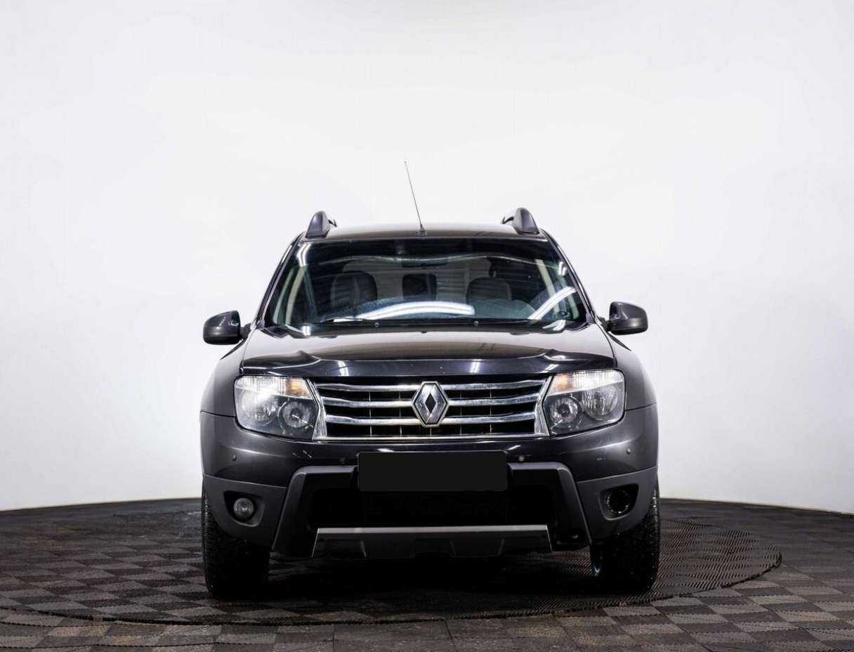 Renault Duster с пробегом — 2013 год. Фото: #1