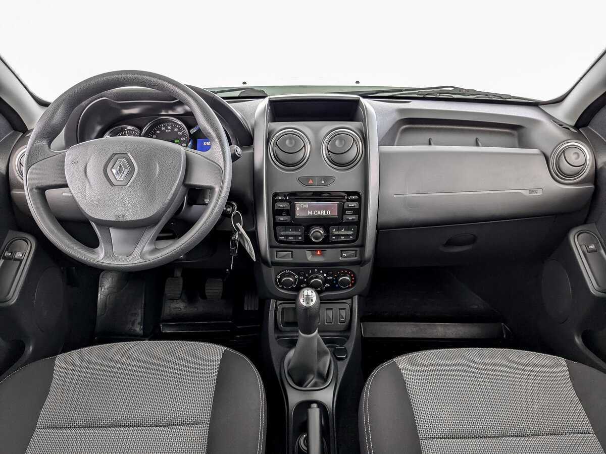 Renault Duster с пробегом — 2016 год. Фото: #11