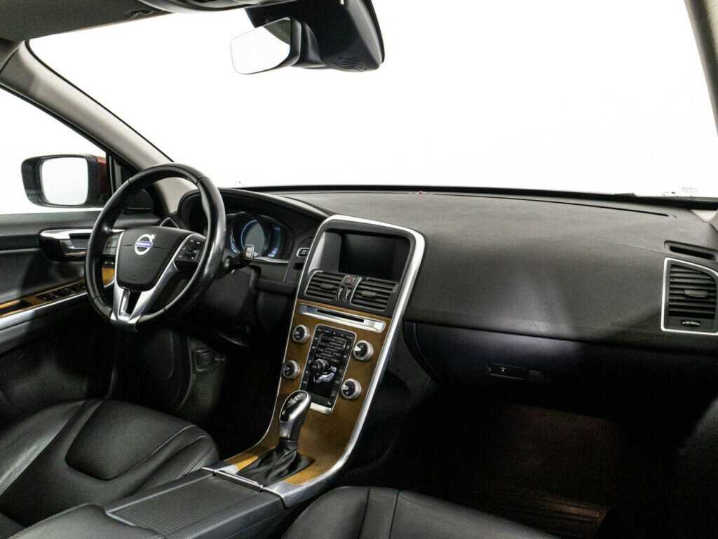 Volvo XC60 с пробегом — 2014 год. Фото: #8