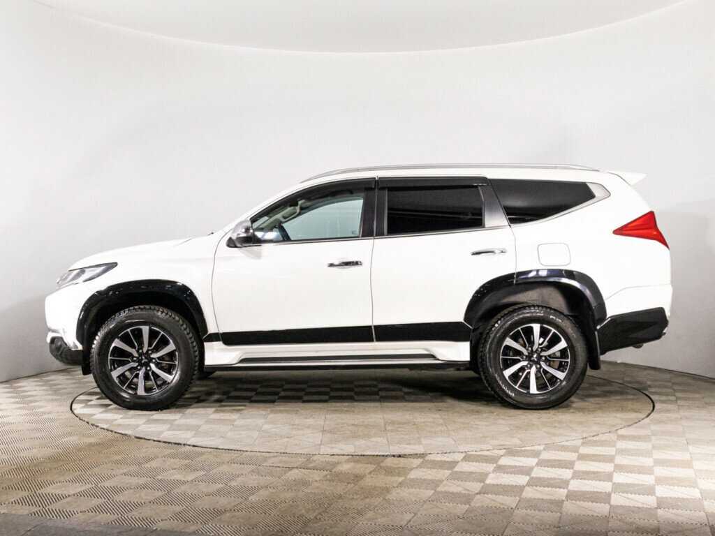 Mitsubishi Pajero Sport с пробегом — 2018 год. Фото: #7
