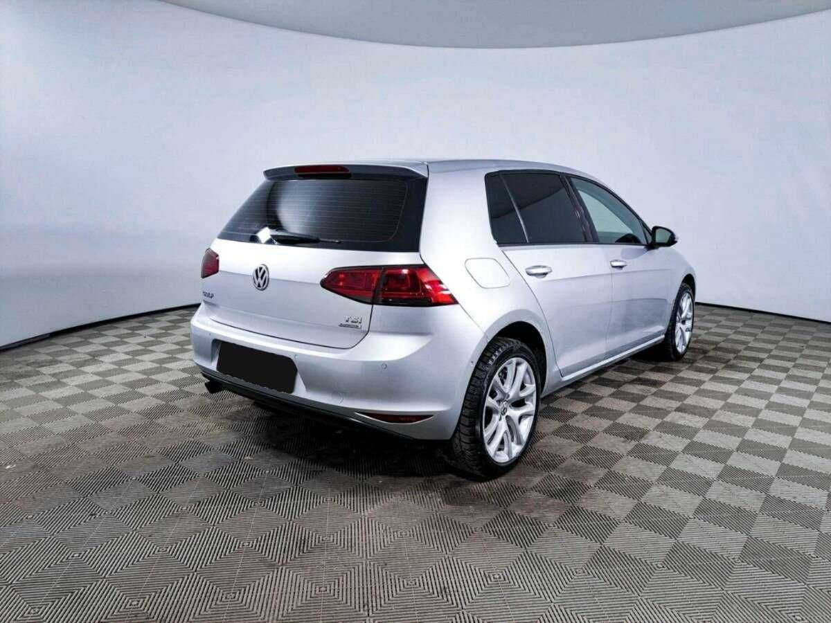 Volkswagen Golf с пробегом — 2013 год. Фото: #4