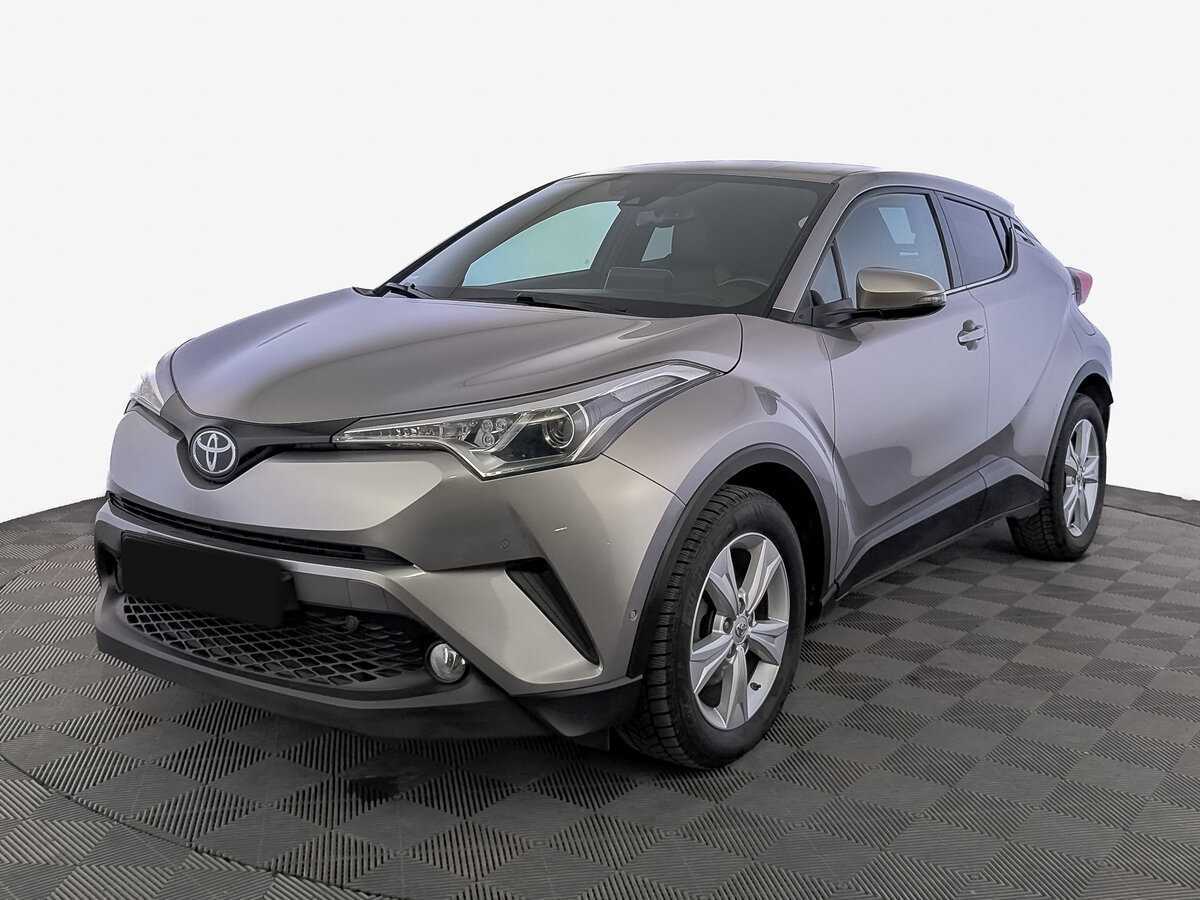 Toyota C-HR с пробегом — 2017 год. Посмотреть фото