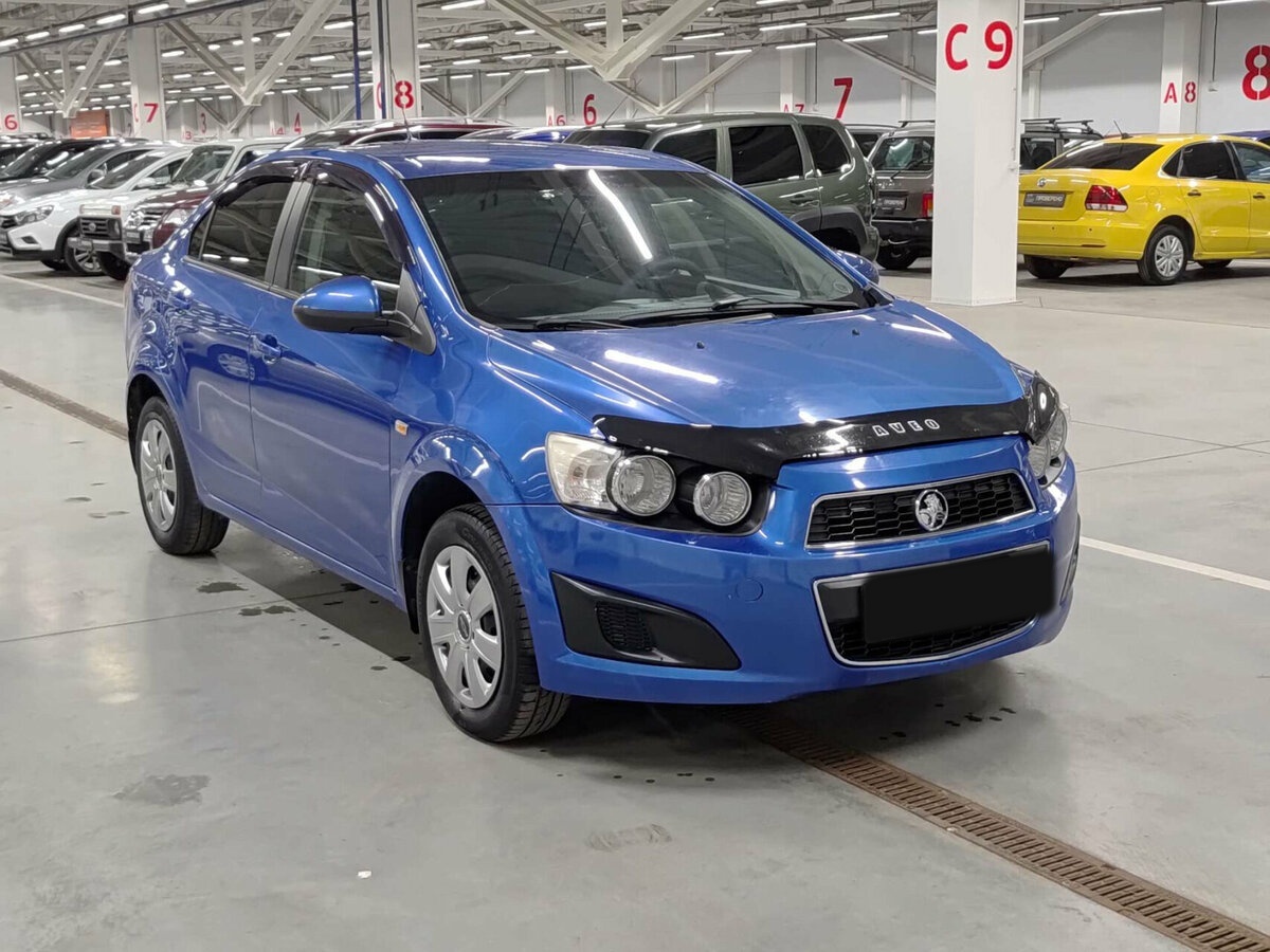Chevrolet Aveo с пробегом — 2012 год. Фото: #2