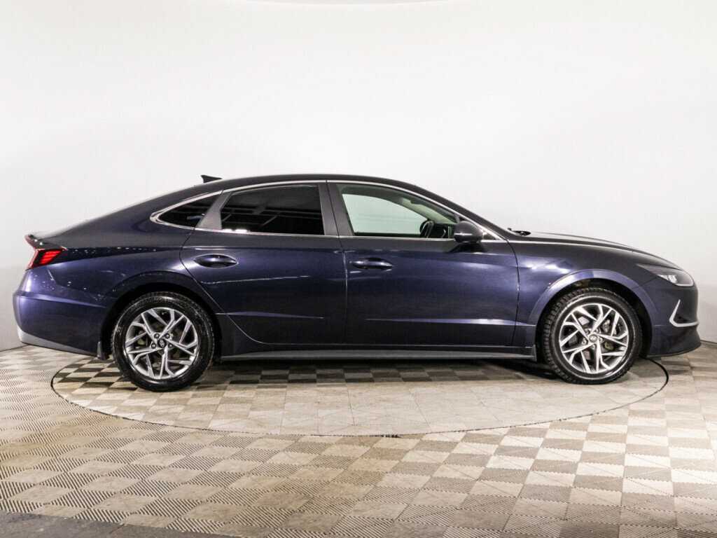 Hyundai Sonata с пробегом — 2020 год. Фото: #3