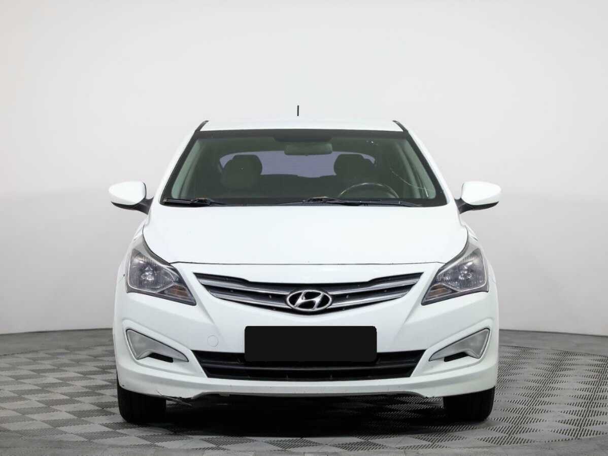 Hyundai Solaris с пробегом — 2015 год. Посмотреть фото