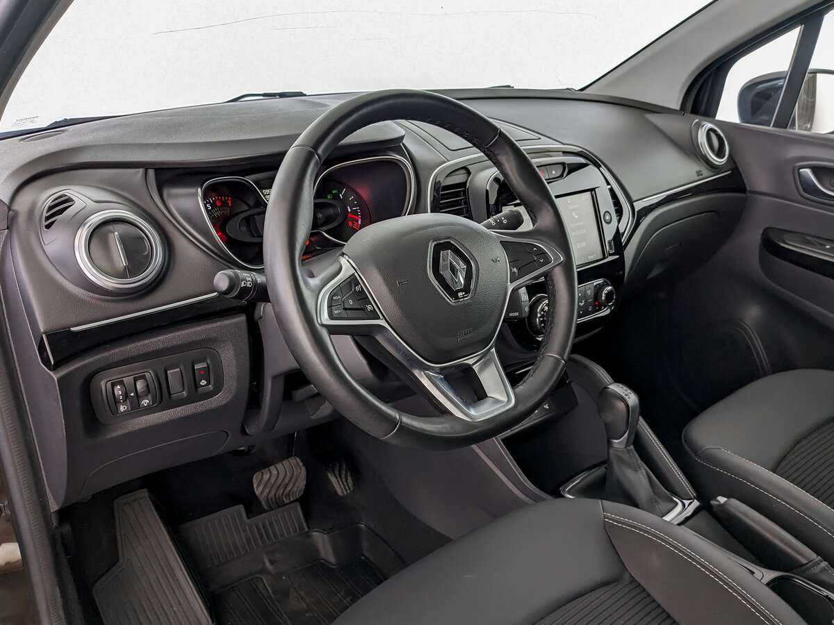 Renault Kaptur с пробегом — 2020 год. Фото: #12