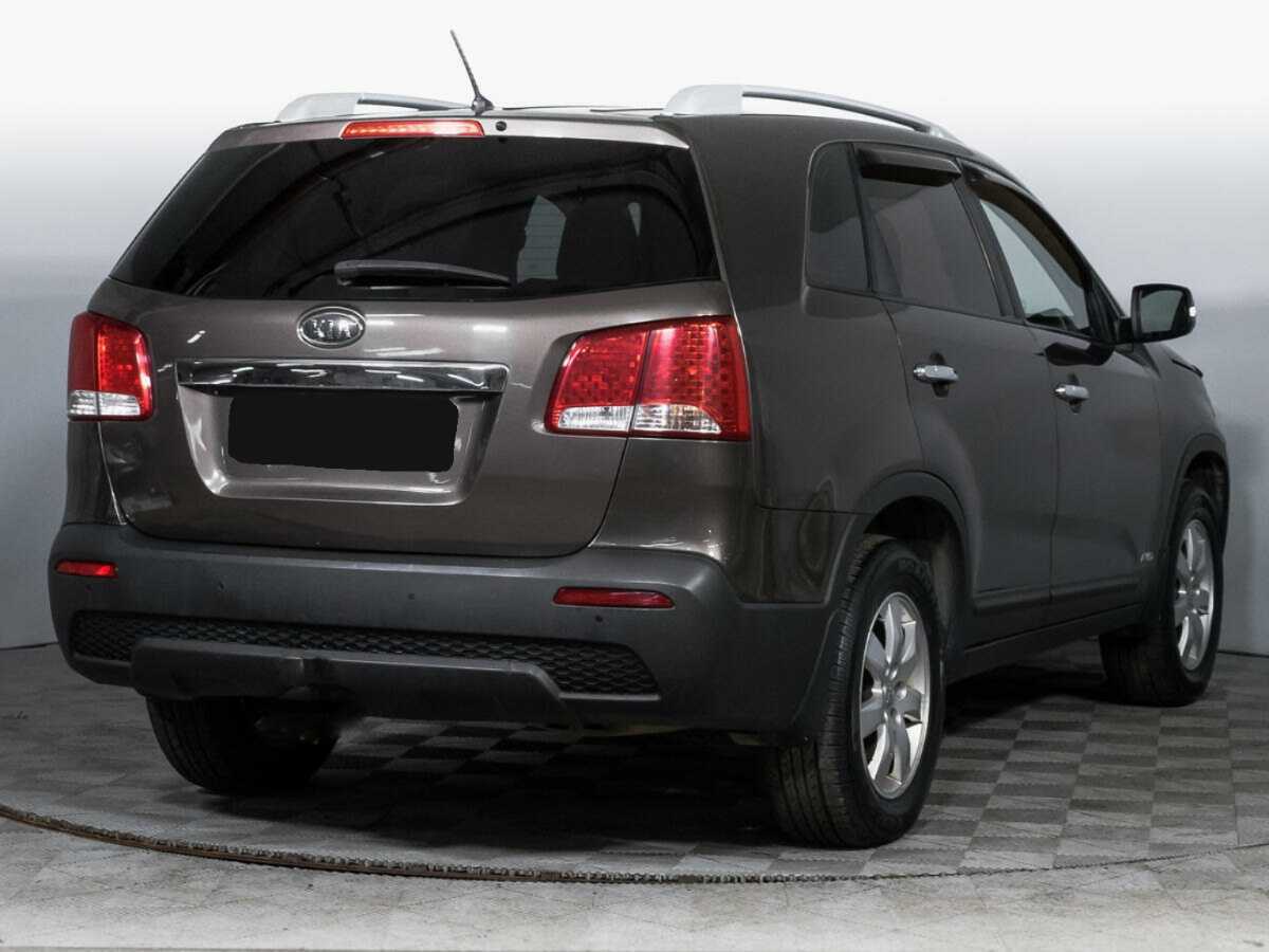 Kia Sorento с пробегом — 2012 год. Фото: #4