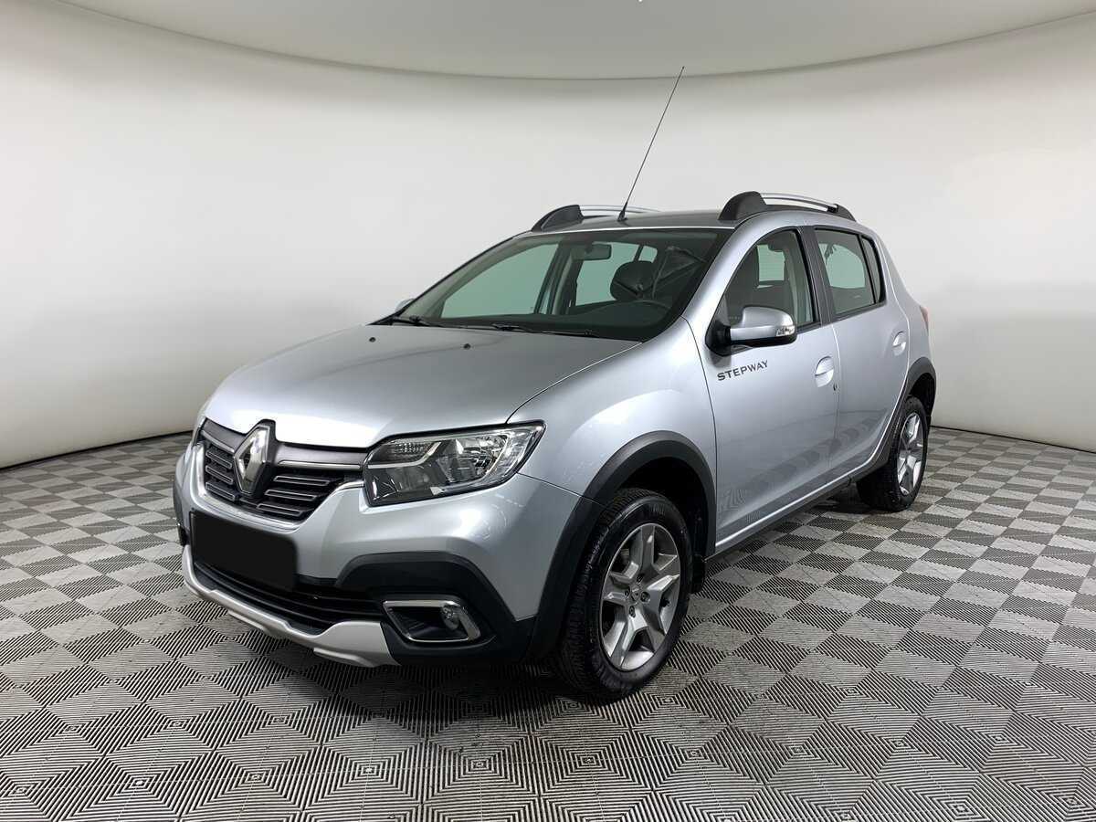 Renault Sandero с пробегом — 2022 год. Посмотреть фото