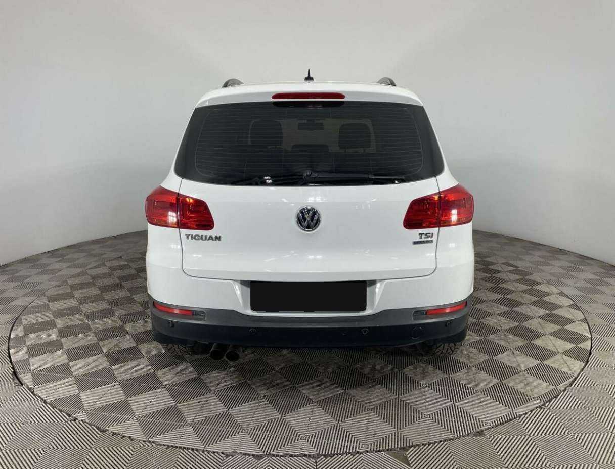Volkswagen Tiguan с пробегом — 2014 год. Фото: #2