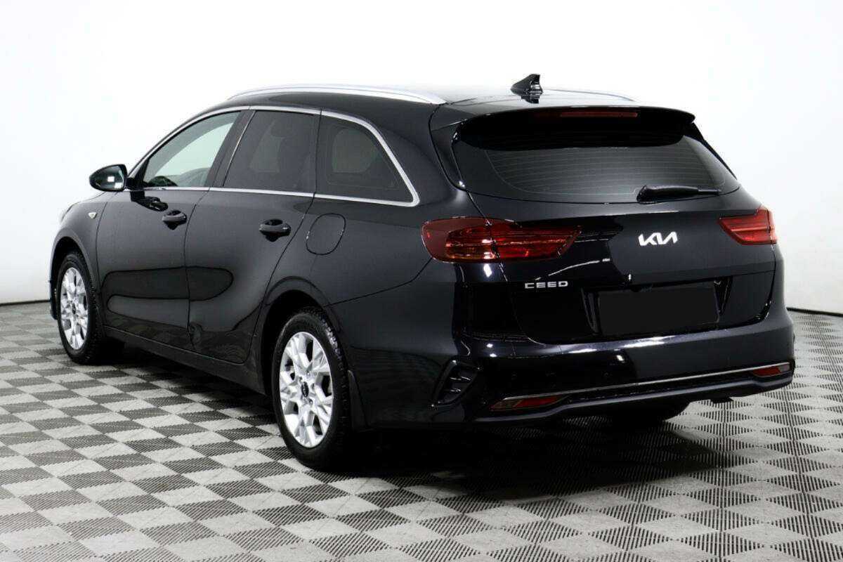 Kia Ceed с пробегом — 2021 год. Фото: #6