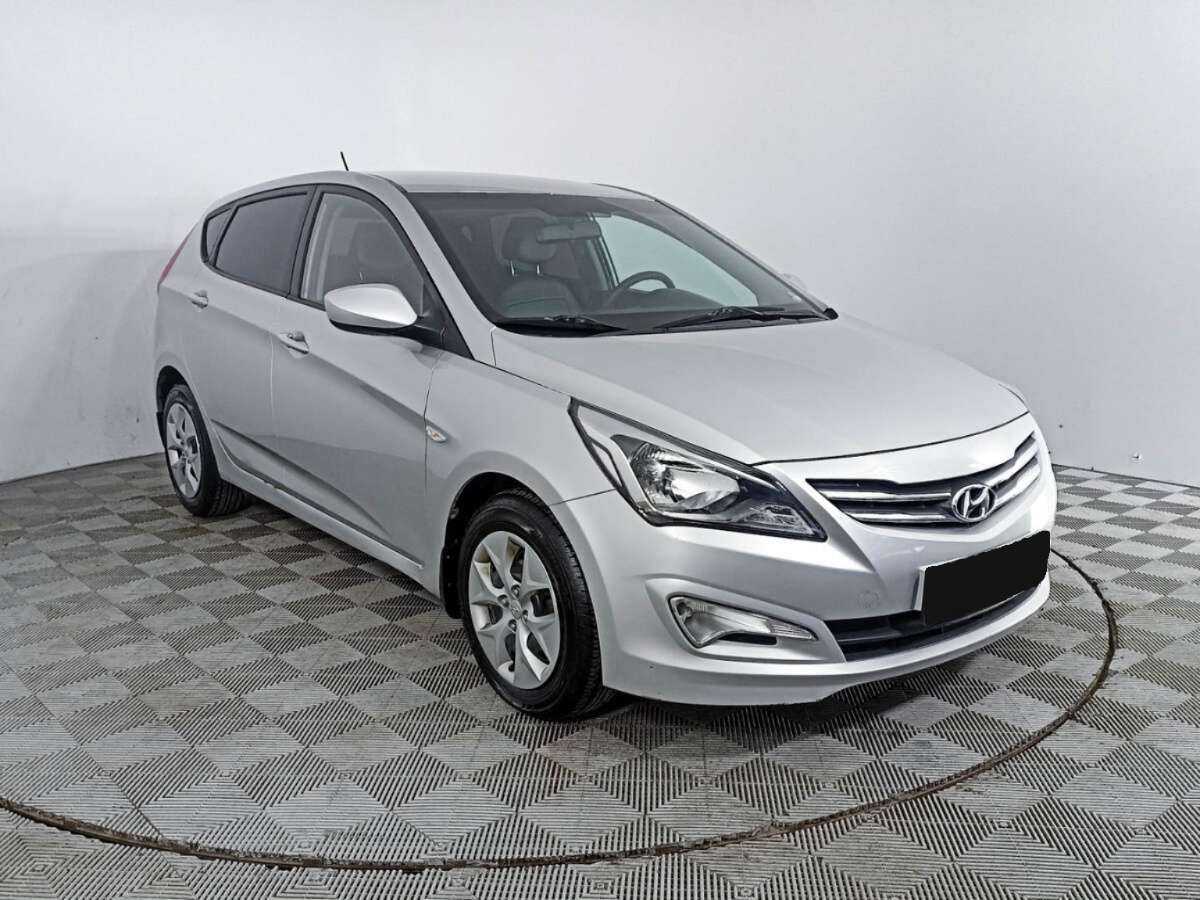 Hyundai Solaris с пробегом — 2016 год. Фото: #2