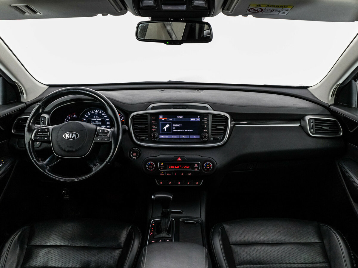 Kia Sorento с пробегом — 2018 год. Фото: #7