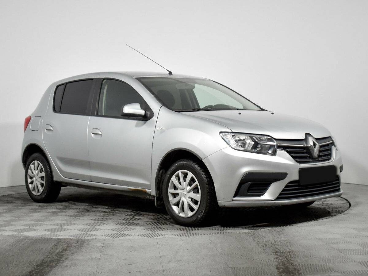 Renault Sandero с пробегом — 2021 год. Фото: #2