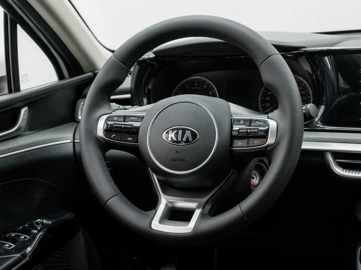 Kia K5 с пробегом — 2021 год. Фото: #10