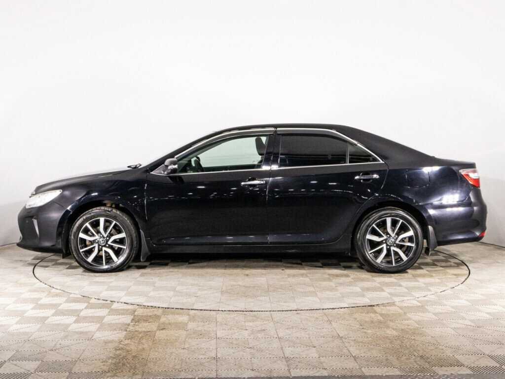 Toyota Camry с пробегом — 2016 год. Фото: #7