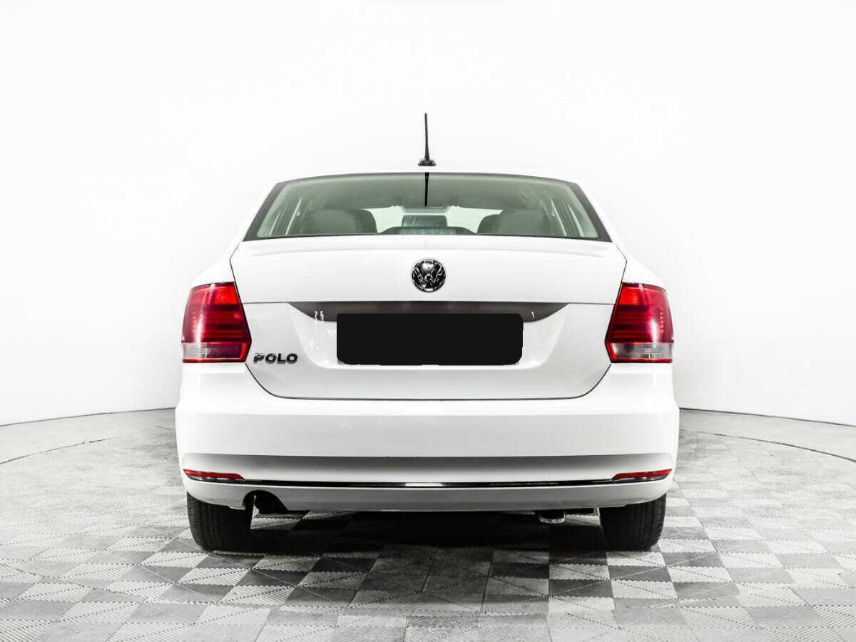 Volkswagen Polo с пробегом — 2019 год. Фото: #5
