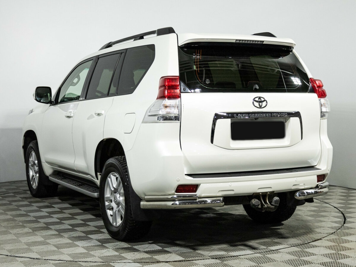 Toyota Land Cruiser Prado с пробегом — 2013 год. Фото: #5