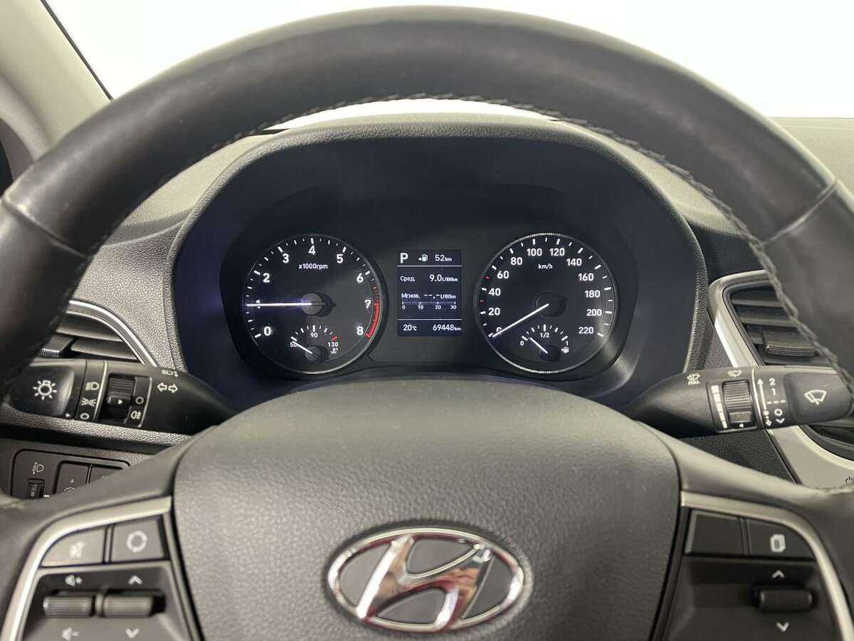 Hyundai Solaris с пробегом — 2018 год. Фото: #10